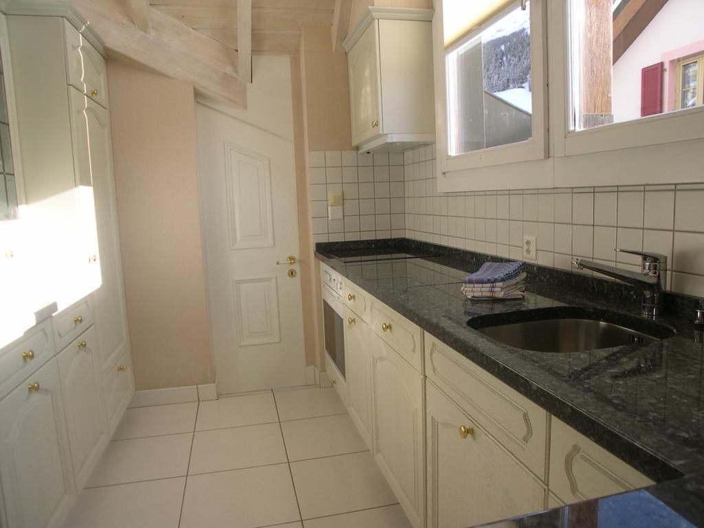 Adlerhorst Apartment Leukerbad Bagian luar foto
